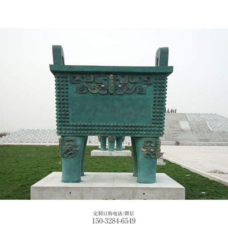 青銅雕塑仿古方鼎 青銅雕塑仿古方鼎