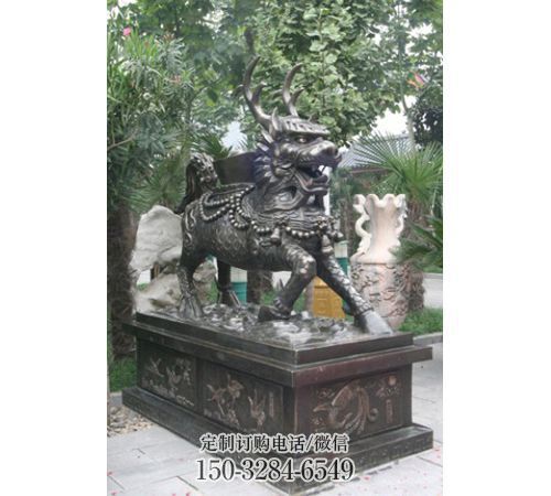 城市麒麟雕塑，網(wǎng)格體育雕塑，古銅效果