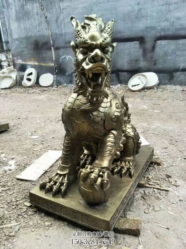 景區(qū)麒麟雕塑，鍍金歐式雕塑，鐵藝材質(zhì)